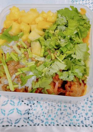 鳥飯にパクチーとパイナップル-レシピのメイン写真