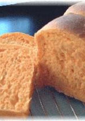 トマトバジル食パン-レシピのメイン写真