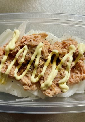 ツナマヨで新玉ねぎ大量消費!-レシピのメイン写真