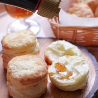 基本からアレンジまで！思わずつくりたくなる「ハニー ビスケット」の