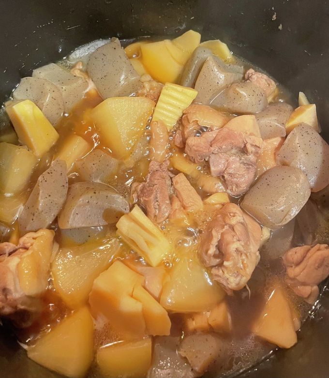 鶏肉こんにゃく大根タケノコの簡単な煮物-レシピのメイン写真