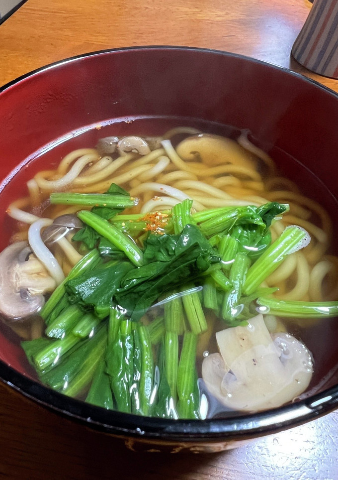 ほうれん草とキノコのうどん-レシピのメイン写真