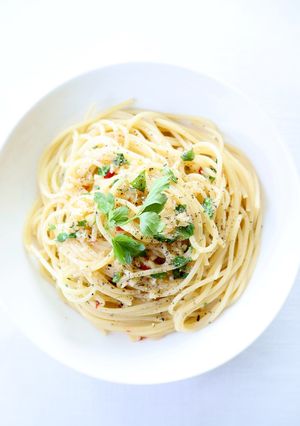 簡単【コラトゥーラとにんにくのパスタ】-レシピのメイン写真