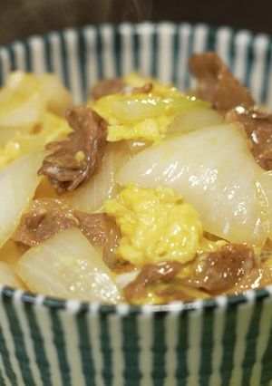 玉ねぎたっぷり！新玉牛丼【食遺産】-レシピのメイン写真