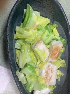 はんぺんと新キャベツのバター炒め-レシピのメイン写真