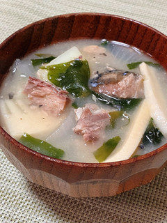 サバ缶で味噌汁-レシピのメイン写真