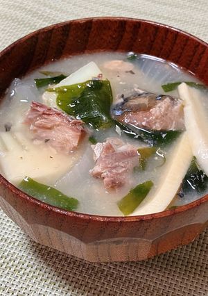 サバ缶で味噌汁-レシピのメイン写真