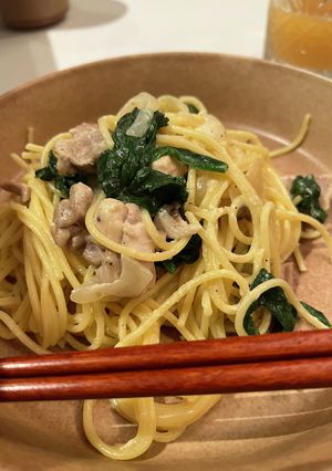 鶏肉とほうれん草の簡単クリームパスタ-レシピのメイン写真