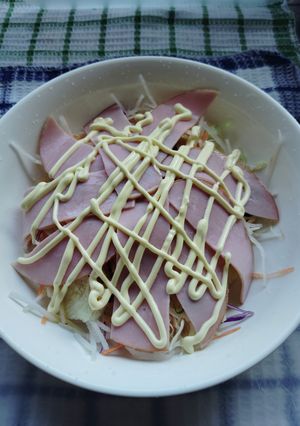 簡単コンビニ野菜で、ハムサラダ-レシピのメイン写真