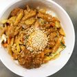 お一人様☆野菜たっぷりウインナーで魯肉飯