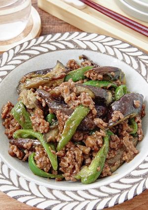 ☆簡単☆なすとピーマンの肉味噌炒め-レシピのメイン写真