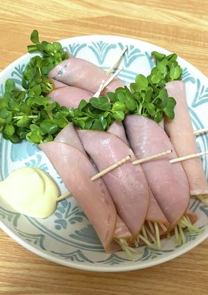 【包丁要らず♪】かいわれのハム巻き-レシピのメイン写真