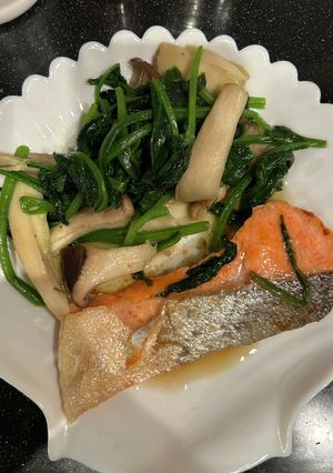 雑!鮭とほうれん草とエリンギのソテー?-レシピのメイン写真
