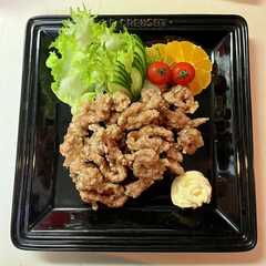 รูปของ 鶏せせりのハーブスパイス唐揚げ