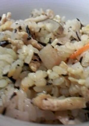 栄養たっぷり♪ひじきご飯-レシピのメイン写真