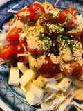 プチトマトのサラダ●ミニ豆腐＆炒りゴマ