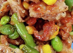 簡単♪豚こま切れ肉と冷凍いんげんの炒め物-レシピのメイン写真