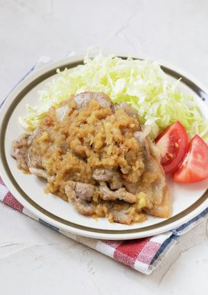 ご飯が進む！すりおろしリンゴの豚生姜焼き-レシピのメイン写真