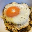 ちょっとぞうすい●かいわれ目玉チャーハン