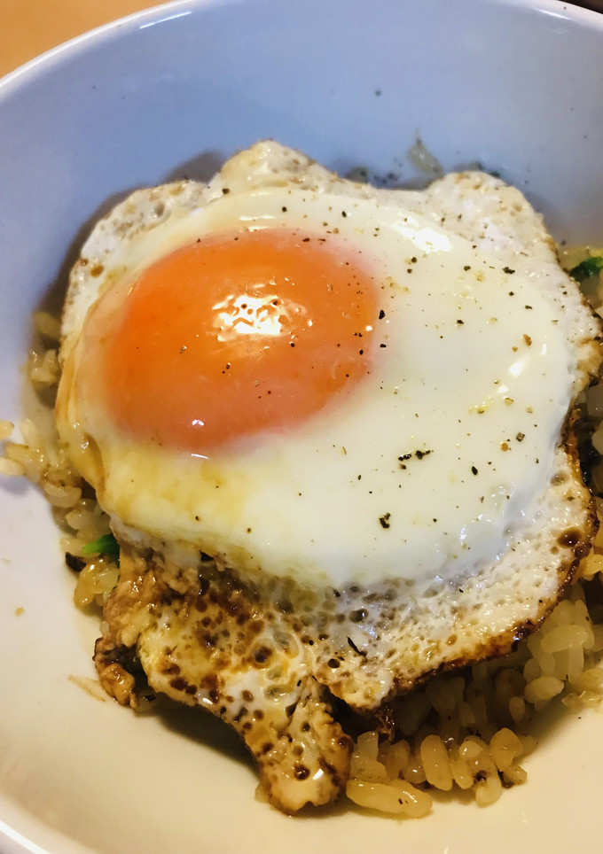 ちょっとぞうすい●かいわれ目玉チャーハン-レシピのメイン写真