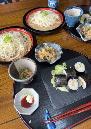 冷やしうどん　つゆは納豆入り-レシピのメイン写真