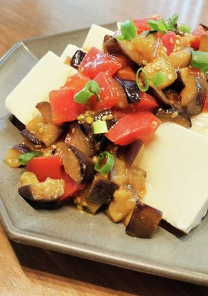 夏野菜のピリ辛豆腐サラダ QC-レシピのメイン写真