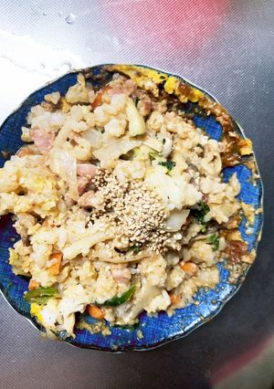 お一人様☆野菜たっぷり梅ウスター炒飯-レシピのメイン写真