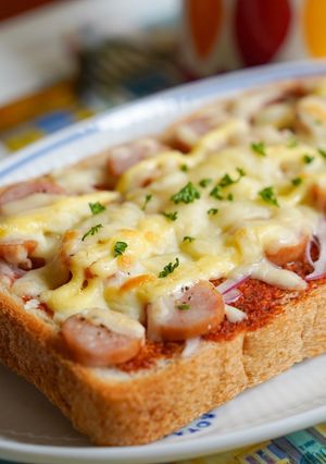 お家で喫茶店みたいなピザトースト-レシピのメイン写真
