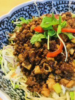 あわせ味噌麻婆豆腐のサラダ丼-レシピのメイン写真