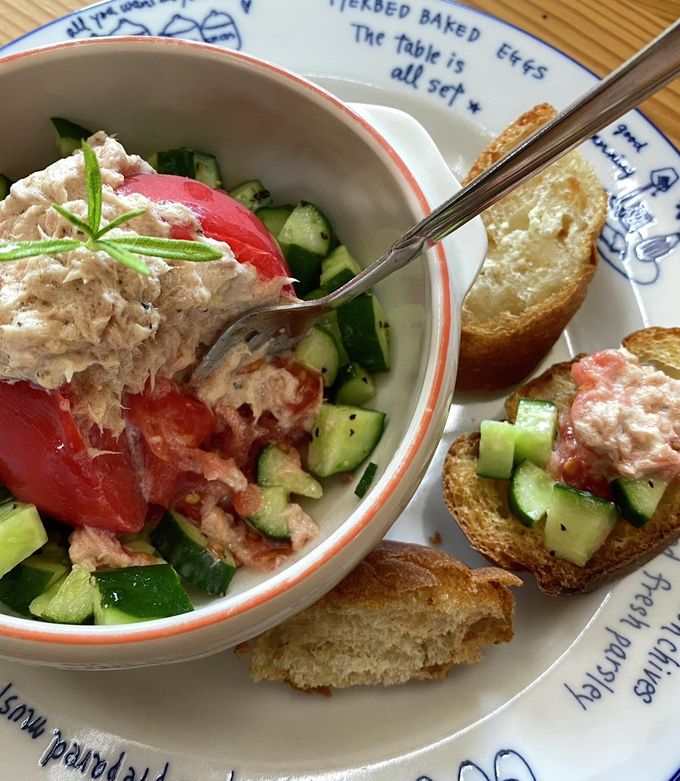 完熟トマトのツナマヨのせ by カーリーsキッチン 【クックパッド