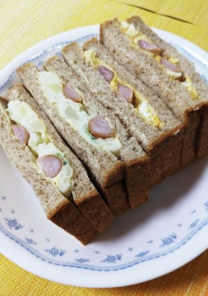 ライ麦パンのサンドイッチ-レシピのメイン写真