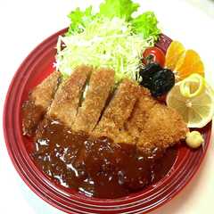 รูปของ ポークカツレツ　デミグラソースで。