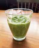 お通じスッキリ♪セロリの生野菜ジュース