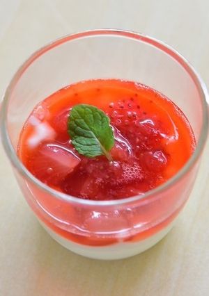 お手軽いちごジャムヨーグルト-レシピのメイン写真