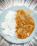 ツナ缶と玉ねぎで！お手軽辛口カレー