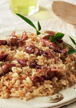 旬を味わう！ホタルイカの炊き込みご飯-レシピのメイン写真