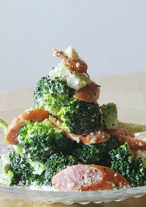 ブロッコリーシーザーサラダ☆朝食☆食パン-レシピのメイン写真