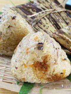 炊飯器で簡単*中華ちまき炊き込みご飯-レシピのメイン写真