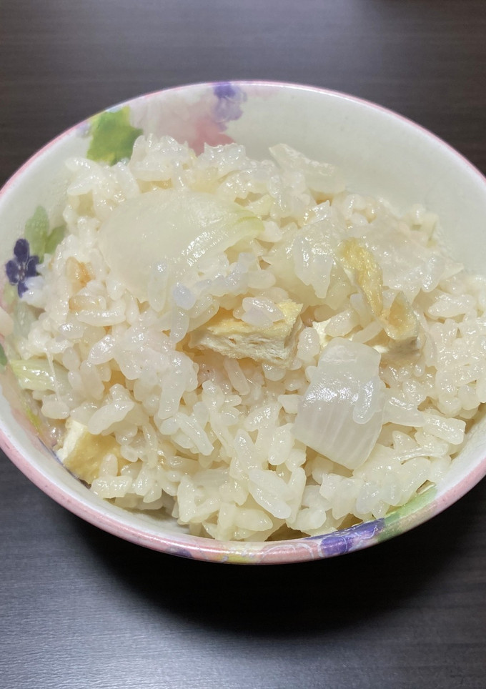新玉ねぎの炊き込みご飯-レシピのメイン写真