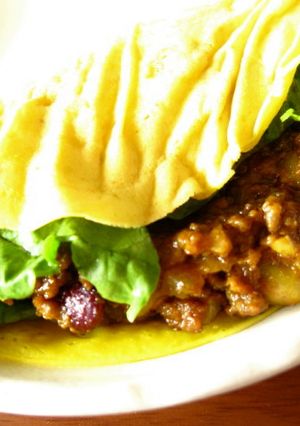 即席キーマカレーのパンケーキ包み-レシピのメイン写真