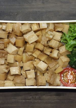 レンジで★筍と厚揚げの甘醤油煮の丼弁当-レシピのメイン写真