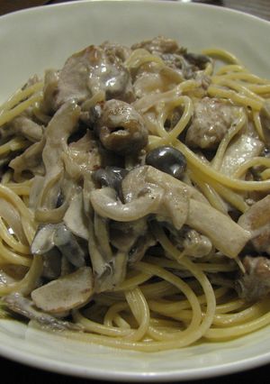 簡単、豪華！鶏ときのこのクリームスパ-レシピのメイン写真