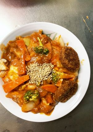 お一人様☆野菜たっぷり簡単デミオムライス-レシピのメイン写真