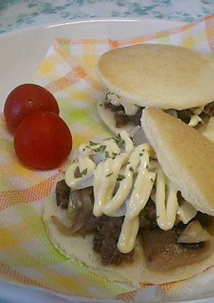 残り物で♪パンバーガー☆牛肉しぐれ☆-レシピのメイン写真