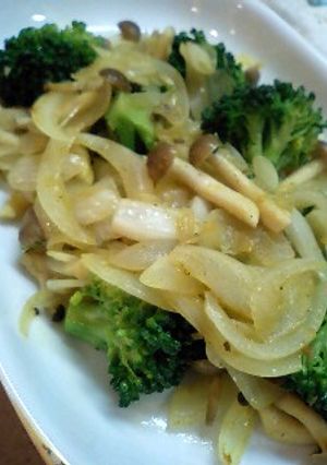 カンタン♪新たまねぎのカレー粉炒め-レシピのメイン写真