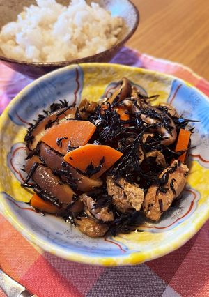 干し椎茸入りひじきの煮物-レシピのメイン写真