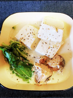 鮭缶と小松菜と豆腐の豆乳クリーム煮-レシピのメイン写真