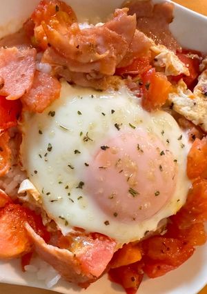 トマト好きにおすすめ♡トマトと卵丼-レシピのメイン写真