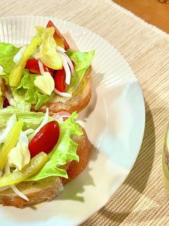 バケットの生ハムオープンサンド-レシピのメイン写真