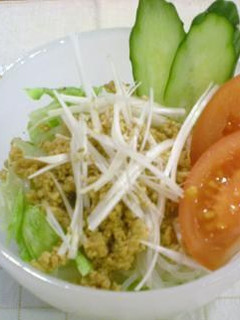 白滝と豆腐のヘルシーサラダ-レシピのメイン写真